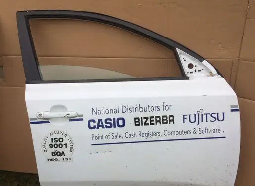 KIA Ceed Rear door
