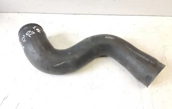 Intercooler hose/pipe