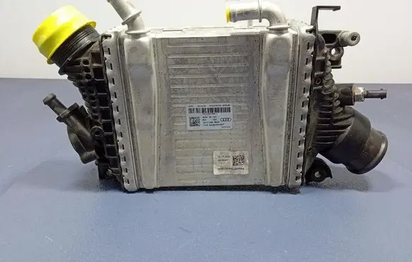 Audi Q7 4L Intercooler radiator 059145803AA