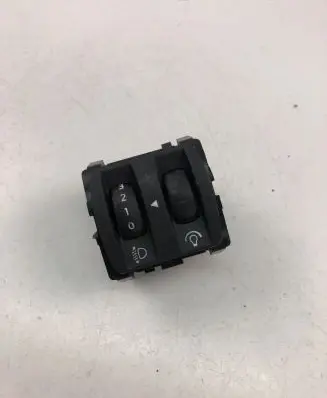 Renault Captur Light switch 251900567R