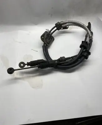 Toyota Avensis T250 Gear shift cable linkage