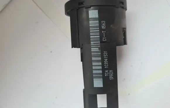 Volkswagen Golf IV Light switch TC41C0941531