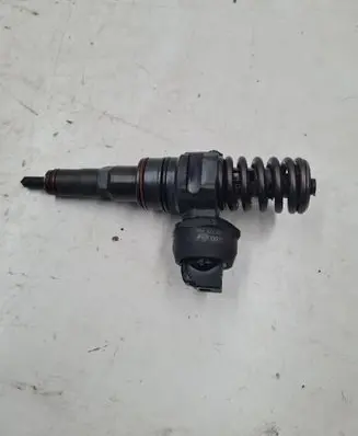 Audi A4 S4 B6 8E 8H Fuel injector 038130073AJ 0414720037