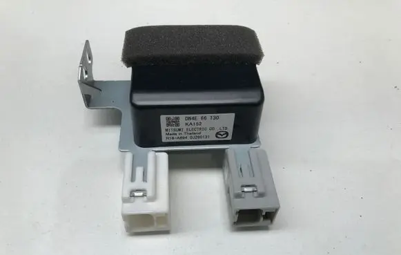 Mazda MX-30 Aerial antenna amplifier DN4E66T30 KA152