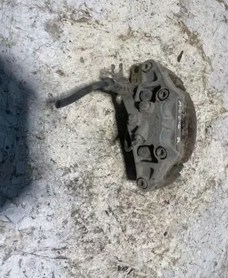 Audi A6 S6 C6 4F Front brake caliper