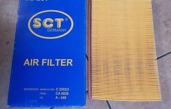 Mazda 323 Air filter C255212 CA6828