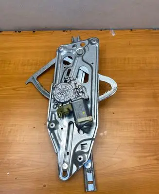 Mercedes-Benz S W140 Front door window regulator with motor 0130821503 186690000