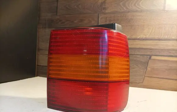 Volkswagen PASSAT B4 Rear/tail lights