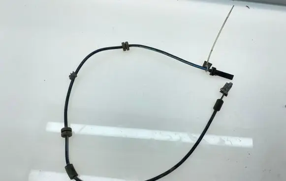 Subaru Impreza III ABS rear brake sensor P327540SC001 27540FG030 27540SC001