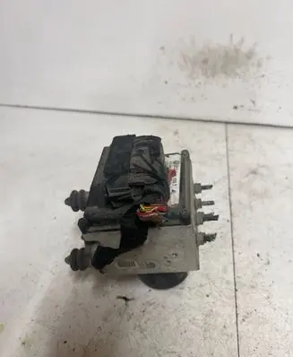 Volkswagen PASSAT B6 ABS Pump 3C0614109T 16705910 16705710K