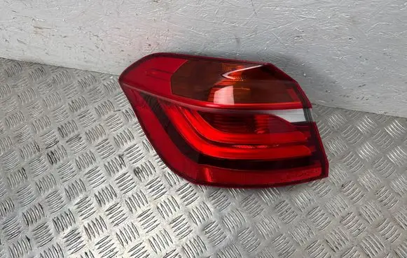 BMW 2 F45 Rear/tail lights 7311059 F03533000G