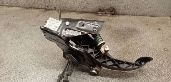 Ford Galaxy Clutch pedal 7G9N7B633NB