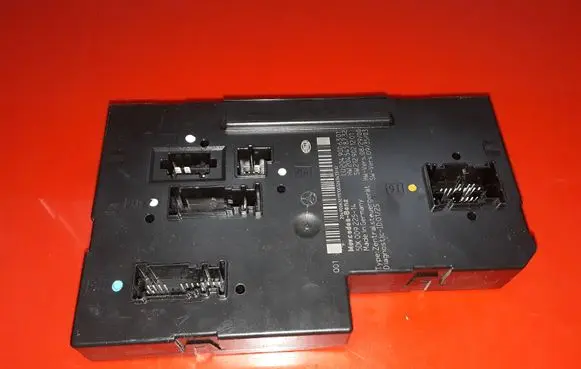 Mercedes-Benz C W204 Comfort/convenience module 2049006301 2045458732 5DK00922514