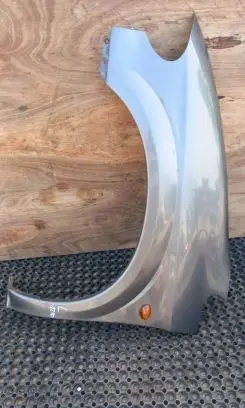 Chrysler Grand Voyager IV Fender