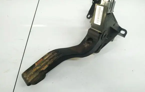 Jaguar X-Type Accelerator throttle pedal 2S719F836DA