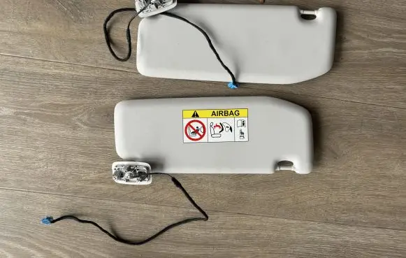 Peugeot 308 Sun visor