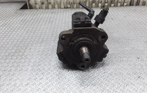Renault Scenic I Fuel injection high pressure pump 7700111010 0445010018