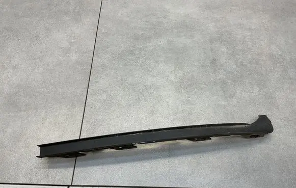 Opel Astra K Front bumper splitter molding 13469544
