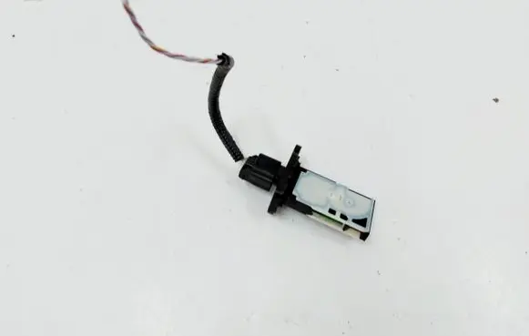 Nissan Qashqai J12 Mass air flow meter 226806RC0B