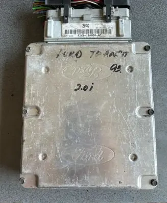 Ford Transit Engine control unit/module 92VB12A650AC AD2M1171 6VM220