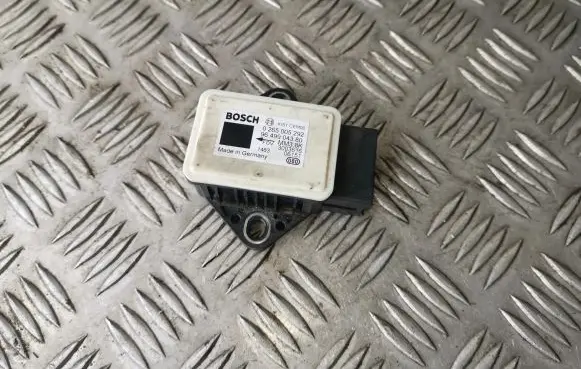 Citroen C4 I ESP acceleration yaw rate sensor 0265005292 9649904380