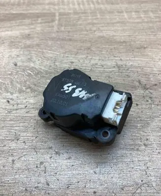 Peugeot 206 Air flap motor/actuator 91508UA13 EAM501