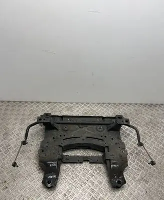 Renault Twingo III Front subframe 8232R