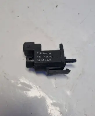 Volvo XC90 Turbo solenoid valve 30611668 11T279 72224010