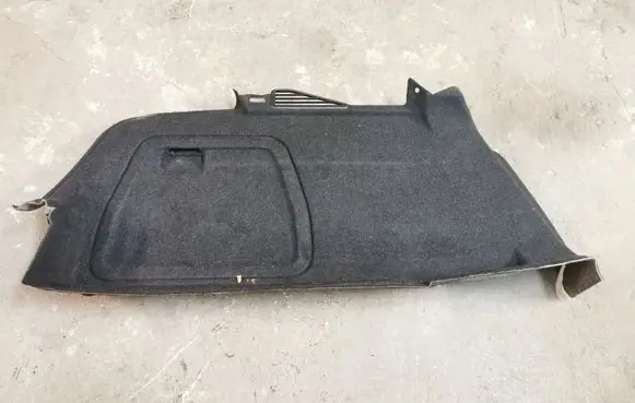 Trunk/boot side trim panel