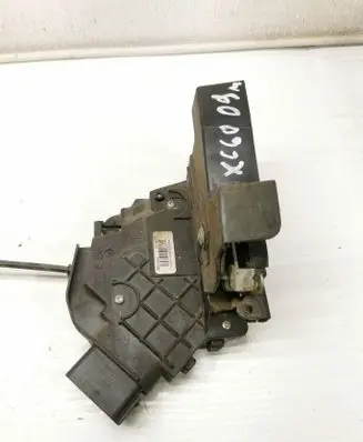 Volvo XC60 Front door lock 30799308 1209A A048069