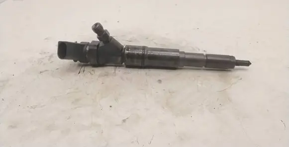 Fuel injector