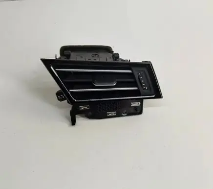 Volkswagen PASSAT B8 Dashboard air vent grill cover trim 3G2819702E