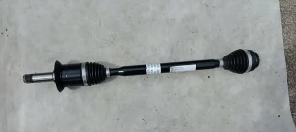 BMW 2 F44 Rear driveshaft 8679838
