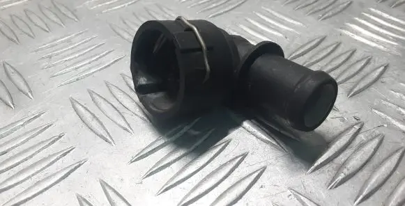 Land Rover Range Rover Velar Engine coolant pipe/hose