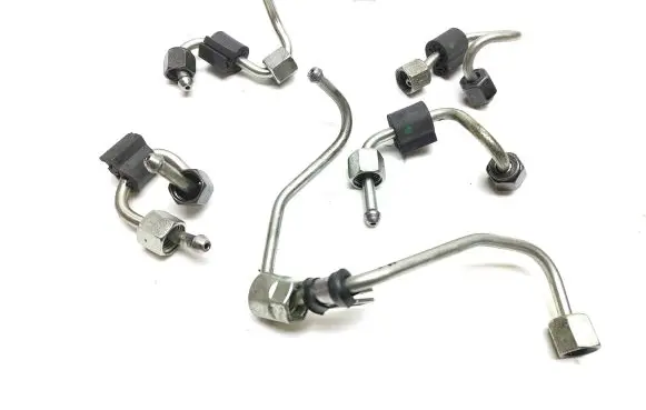 Audi A4 S4 B9 8W Fuel line/pipe/hose 