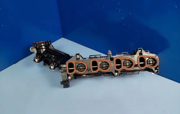 BMW 2 F22 F23 Intake manifold 11618513655 11618580274 8513655