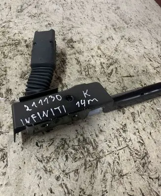Infiniti QX60 L50 Front seatbelt buckle 868899na0b