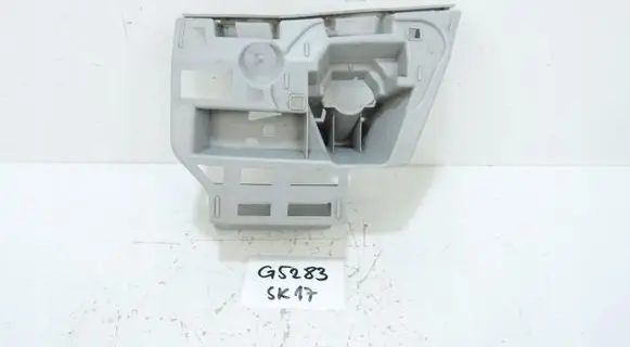 Skoda Octavia Mk3 (5E) Front bumper mounting bracket 5E0807055