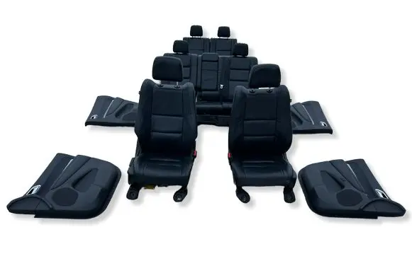 Dodge Durango III Seat and door cards trim set 235775534