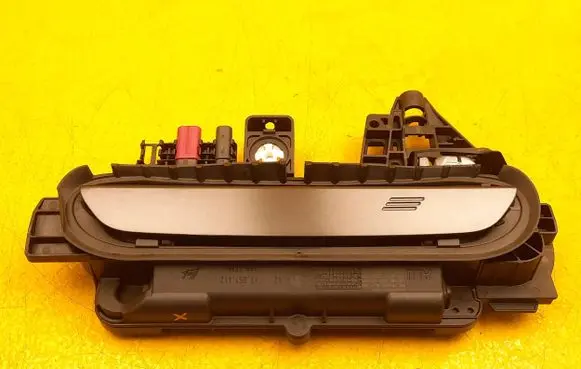 BMW 5 G60 Front door exterior handle 5A69066