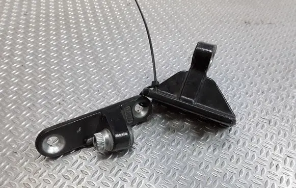 Mercedes-Benz E W211 Rear door upper hinge