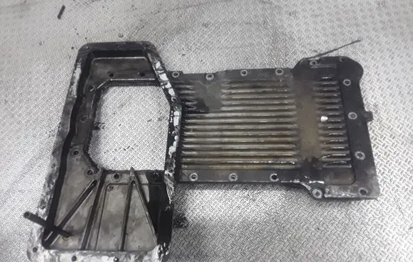 Opel Frontera A Oil sump 90732087F