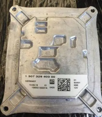 Peugeot 308 Xenon control unit/module 130732940300 10EEG122221A