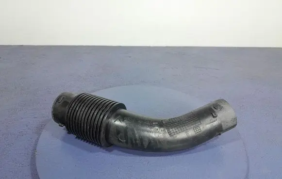 Intake resonator
