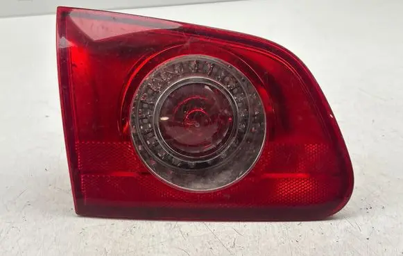 Volkswagen PASSAT B6 Tailgate rear/tail lights 3C9945093