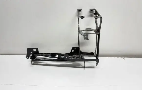BMW 1 F20 F21 Headlight/headlamp mounting bracket 51647245792