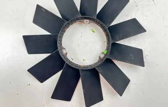 BMW X5 E53 Fan impeller 1712058