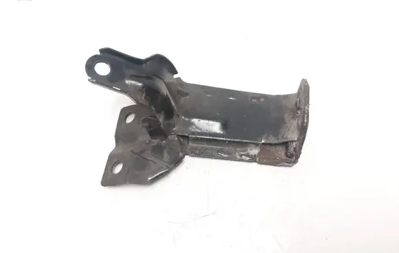 Volvo XC60 Radiator support slam panel bracket 