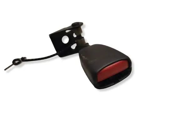 Volvo XC70 Rear seatbelt buckle 30780621