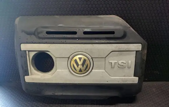 Volkswagen PASSAT CC Engine cover (trim) 06J103925P 06J103925R 06J103925Q